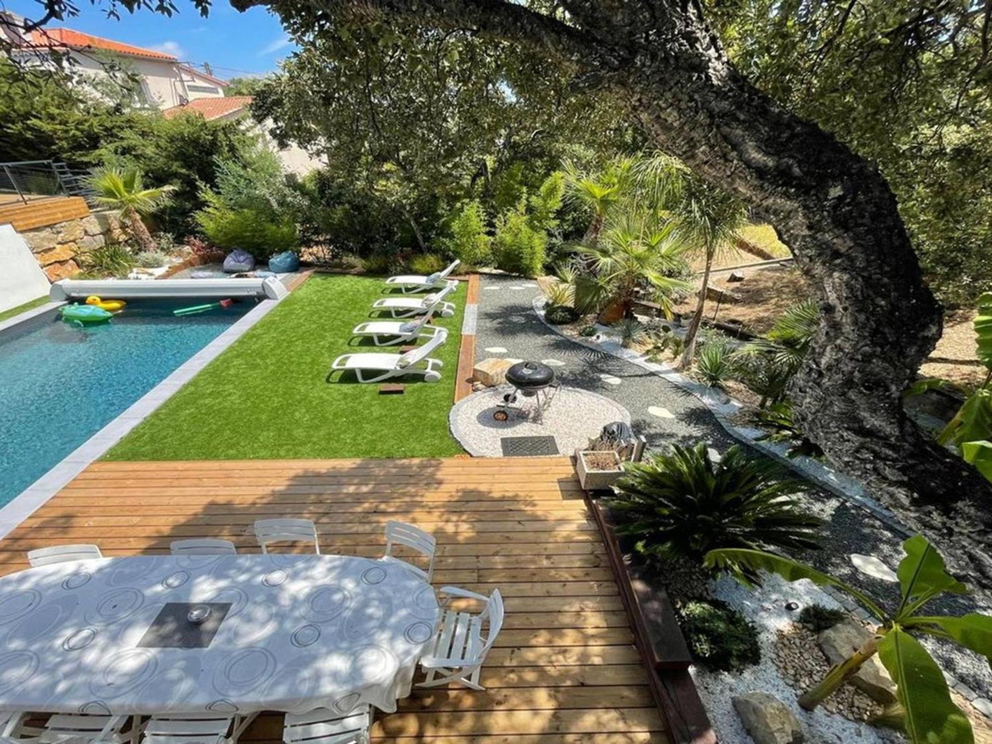 Contemporaine Avec Piscine Et Climatisation A St Aygulf - Fr-1-768-113 Villa